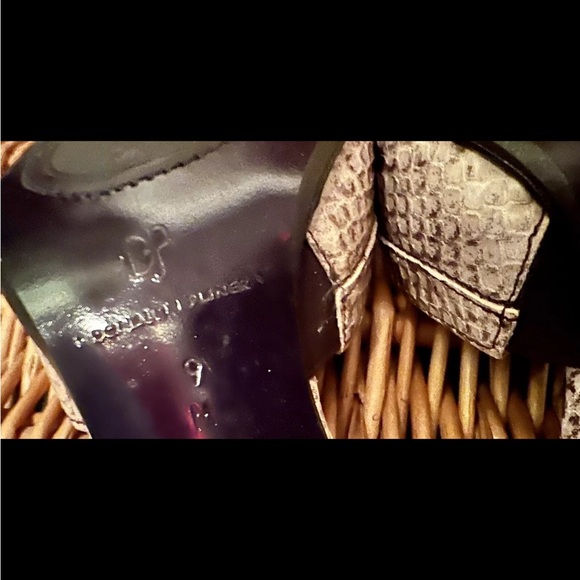 DONALD J. PLINER High Heel Mules. Embossed Python Snake Pattern. Women’s 9 - Picture 7 of 9